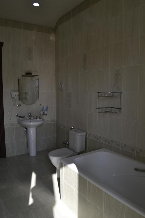 Pamir Hotel Tasken Kültér fotó
