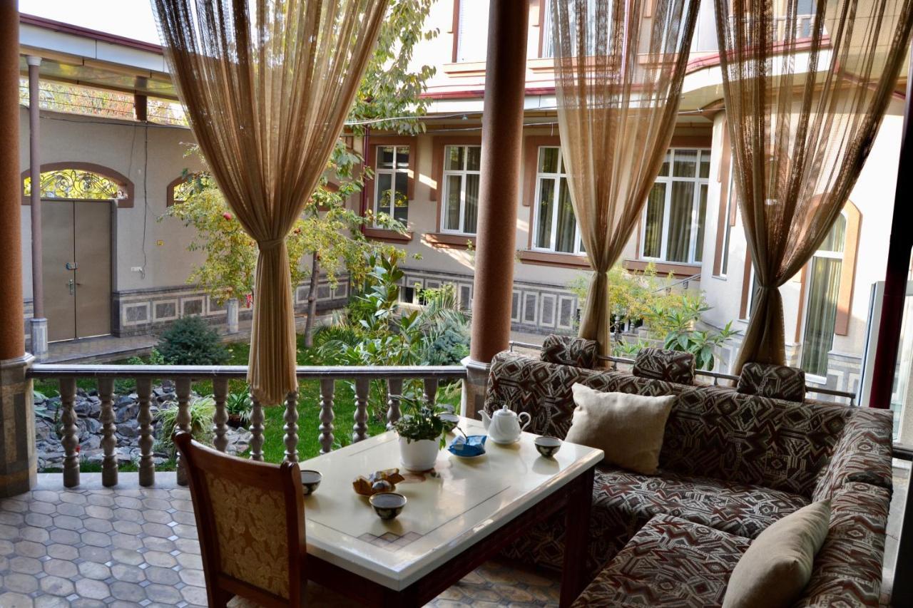 Pamir Hotel Tasken Kültér fotó