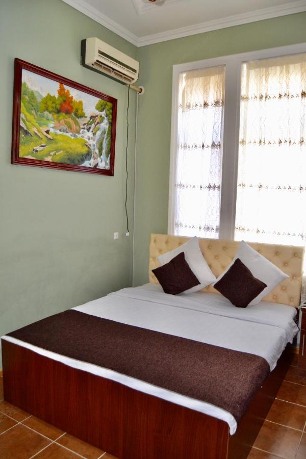 Pamir Hotel Tasken Kültér fotó